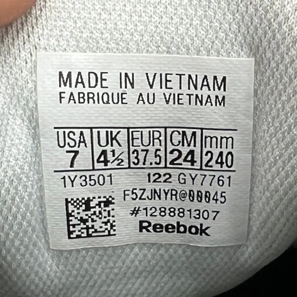 Reebok Women's Size 7 Energy Lux 3.0‎ Running Shoes